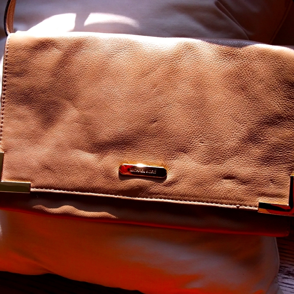 Michael kors envelope style bag with strap